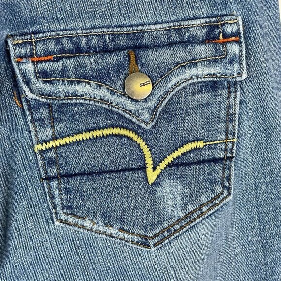 Vigoss Premium BOOT CUT Jeans Size 9 10 Medium Wash Denim Blue EMBROIDERED - Picture 3 of 15